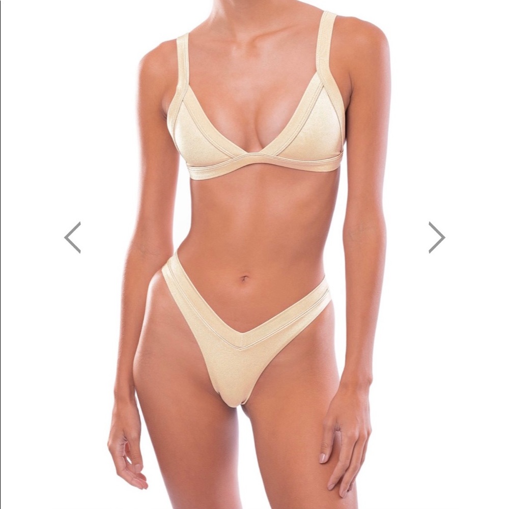 ONEONE Swimwear Beige bikini TOP